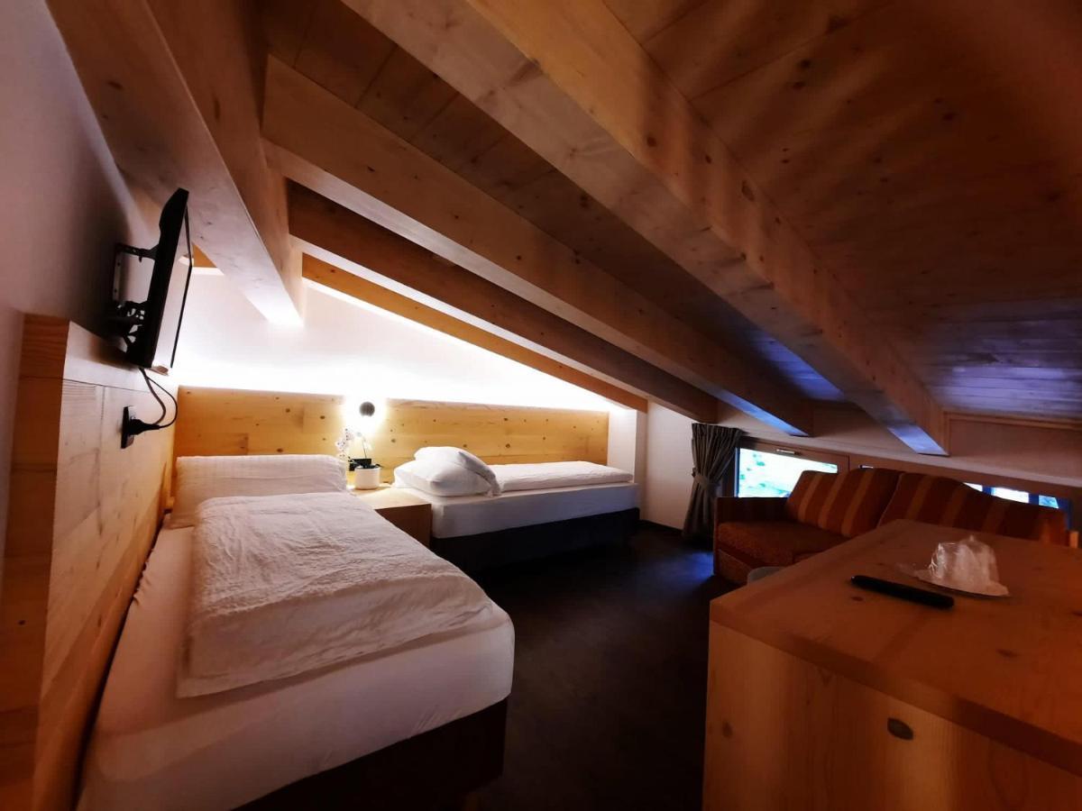 Alpen Hotel Vidi Мадона ди Кампильо Екстериор снимка