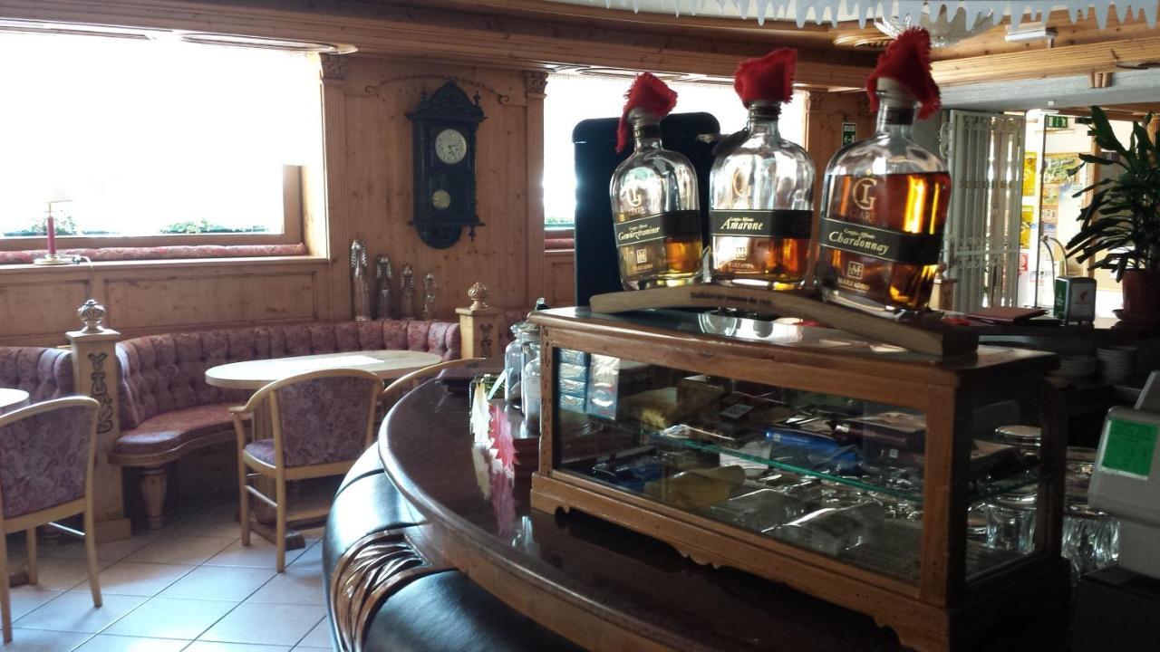 Alpen Hotel Vidi Мадона ди Кампильо Екстериор снимка