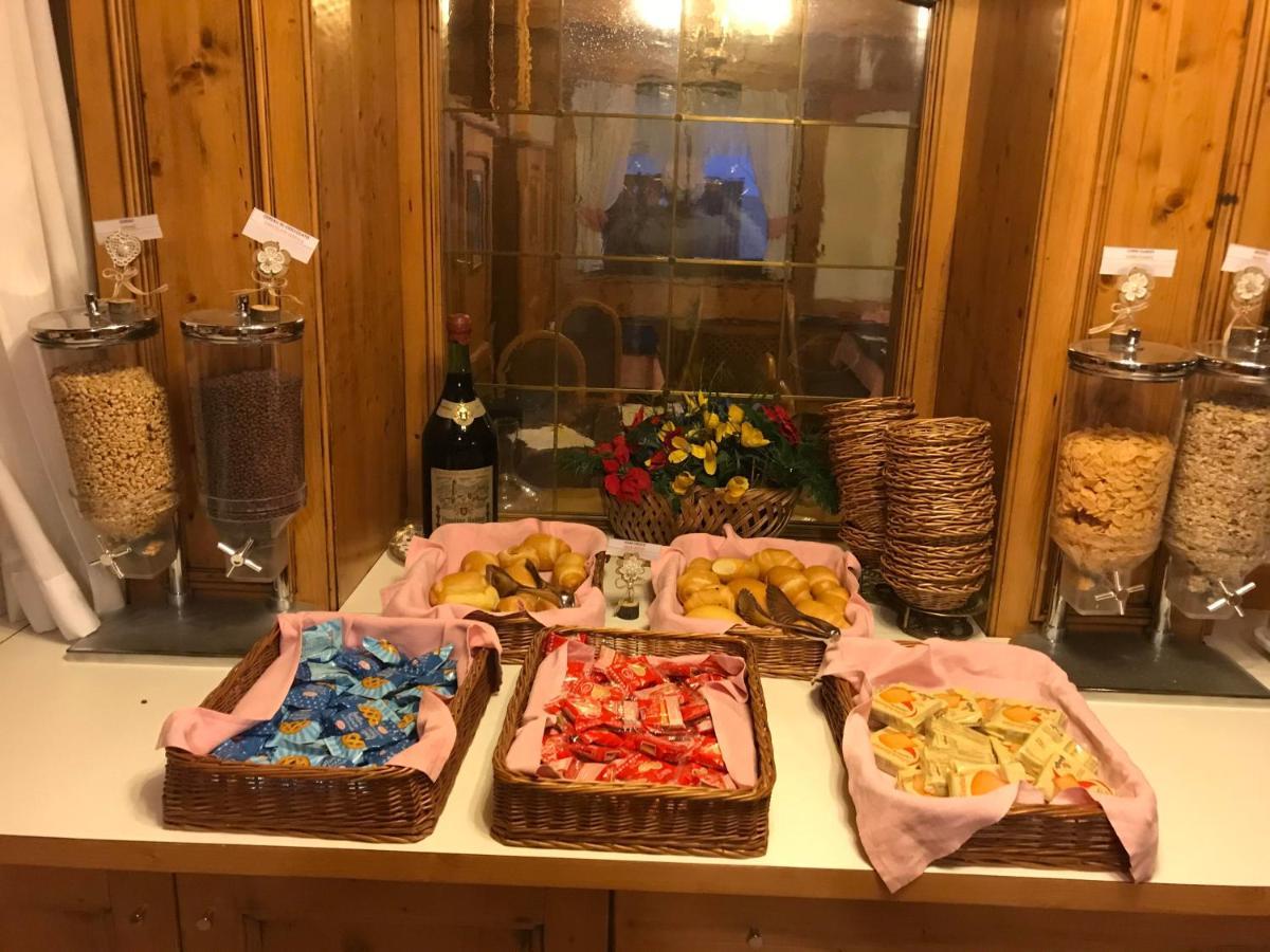 Alpen Hotel Vidi Мадона ди Кампильо Екстериор снимка