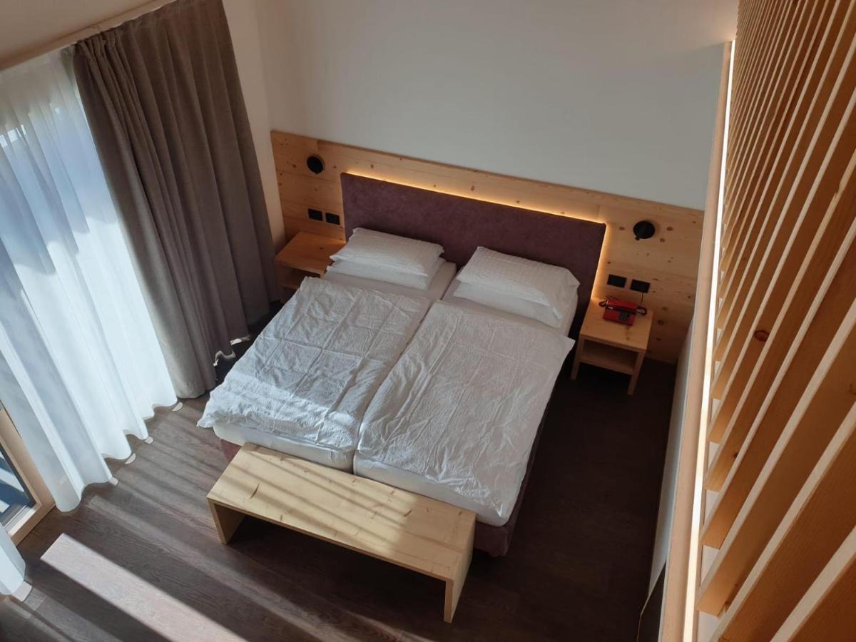 Alpen Hotel Vidi Мадона ди Кампильо Екстериор снимка