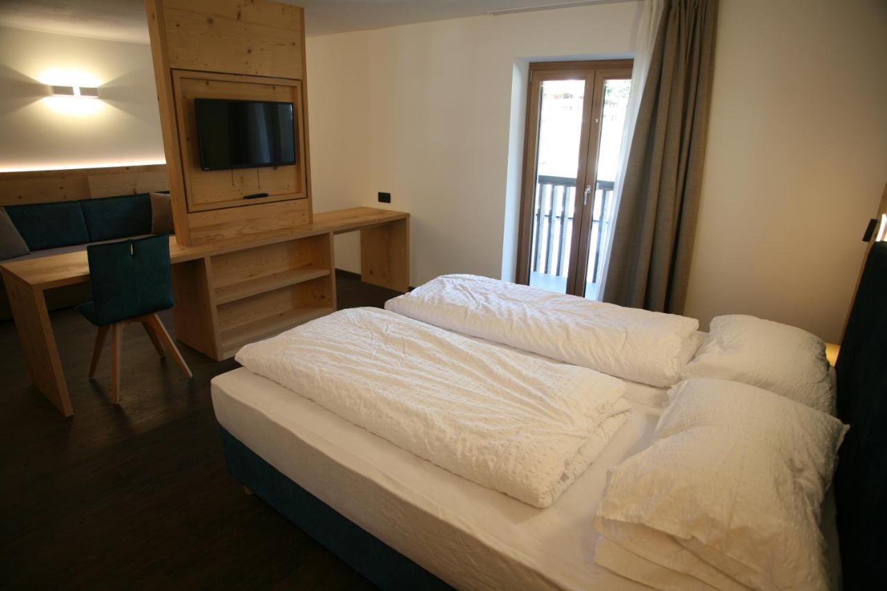 Alpen Hotel Vidi Мадона ди Кампильо Екстериор снимка