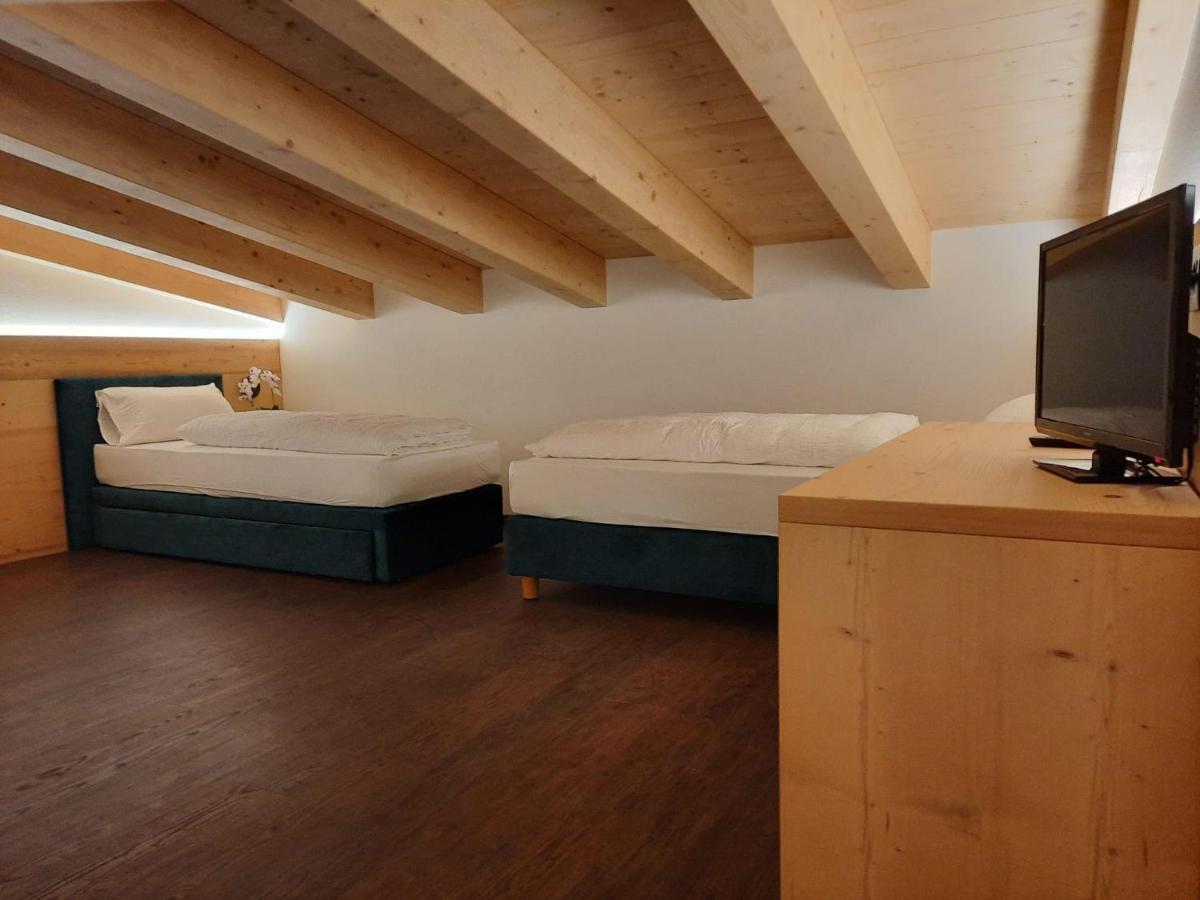 Alpen Hotel Vidi Мадона ди Кампильо Екстериор снимка
